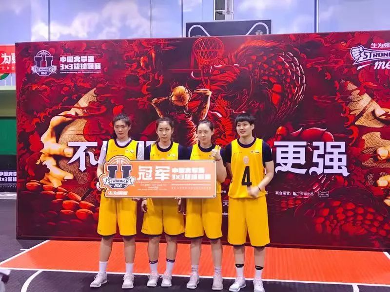 亿酷棋牌世界app下载